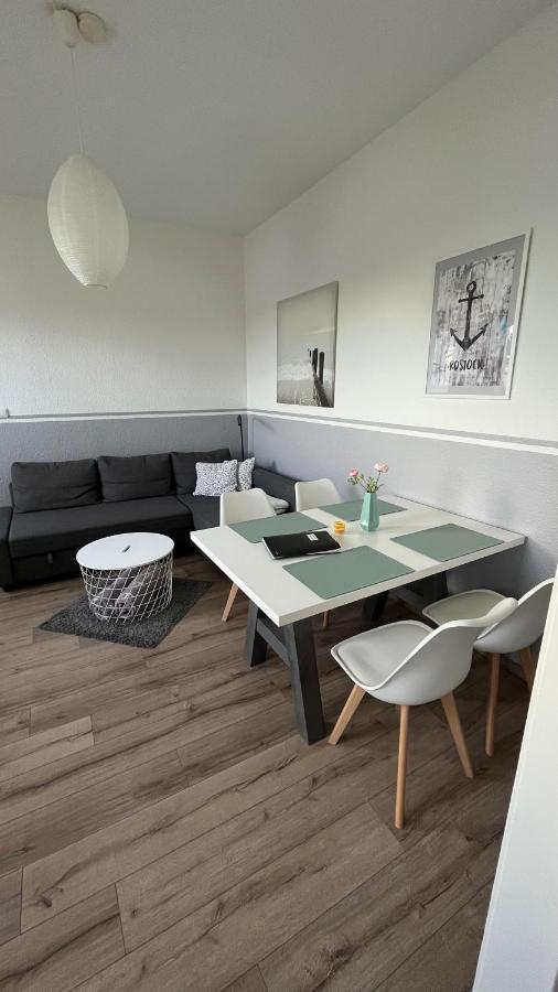 Ferienwohnung Mit Warnowblick Rostock Esterno foto